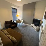 Amazing 8 Person 4 Bedroom And 2 Bathroom Mega House!